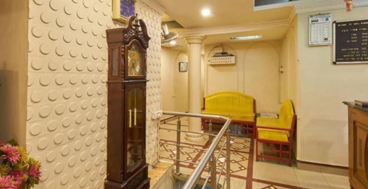 Hotel Tushar Πούνε Εξωτερικό φωτογραφία