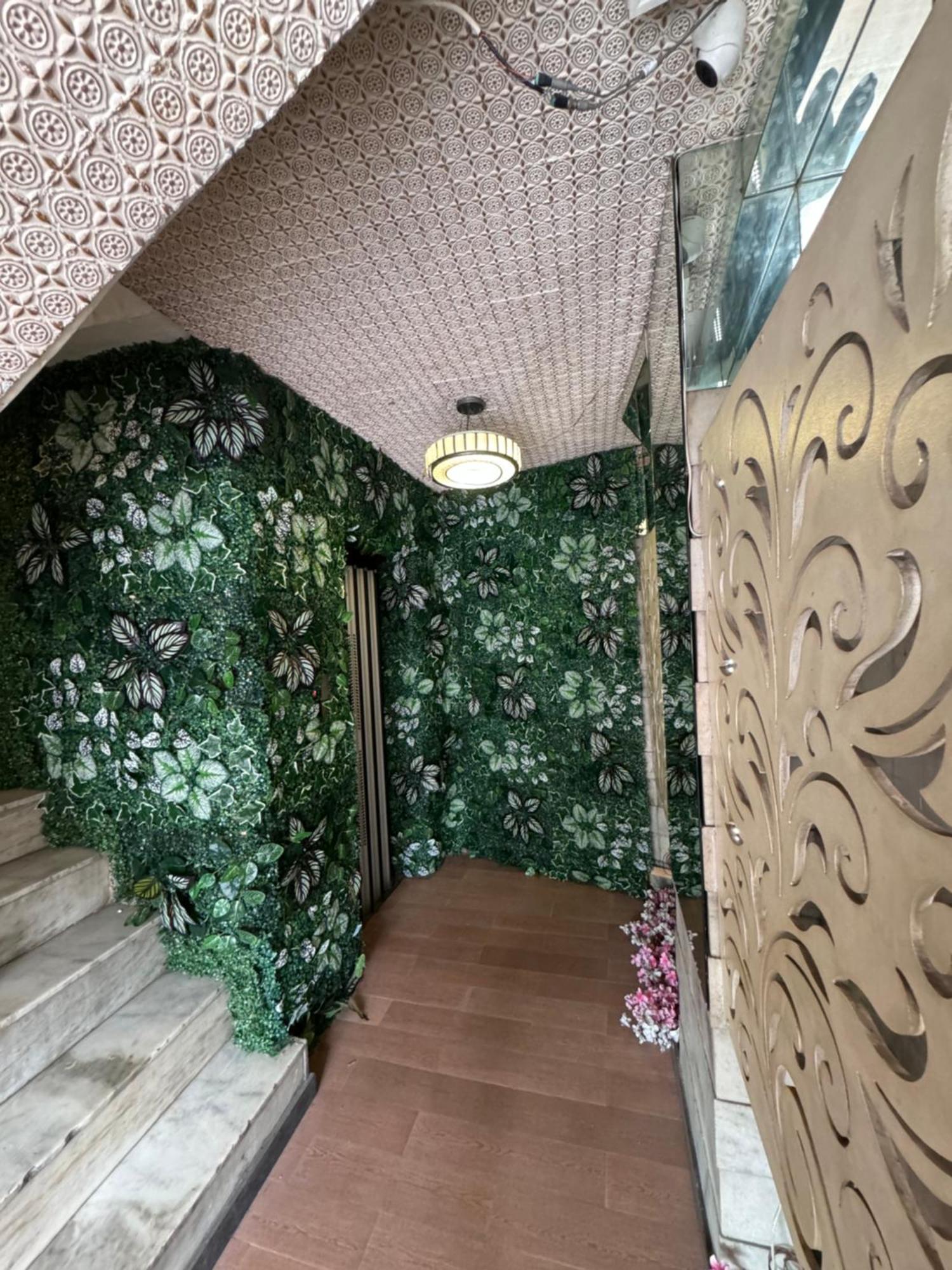 Hotel Tushar Πούνε Εξωτερικό φωτογραφία